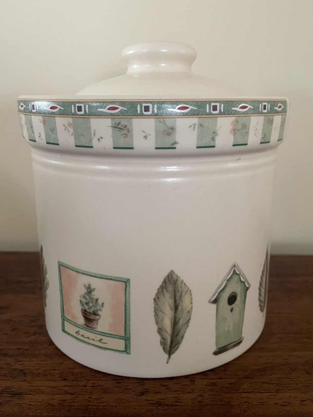 Pfaltzgraff Naturewood Kitchen Canister #504 Gardening Birdhouses